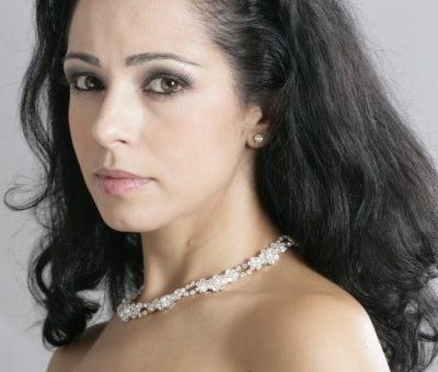 Елена Петрова